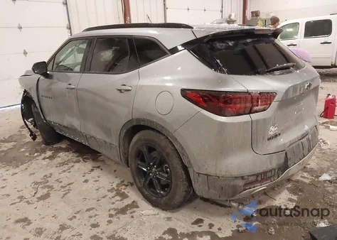 2025 Chevrolet Blazer Fwd 2Lt z USA, uszkodzony, nr VIN 3GNKBCR4XSS107070